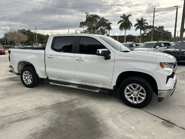 Used 2024 Chevrolet Silverado 1500 LT RWD image 17