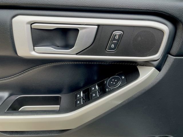 Used 2021 Ford Explorer XLT w/ Equipment Group 202A image 23