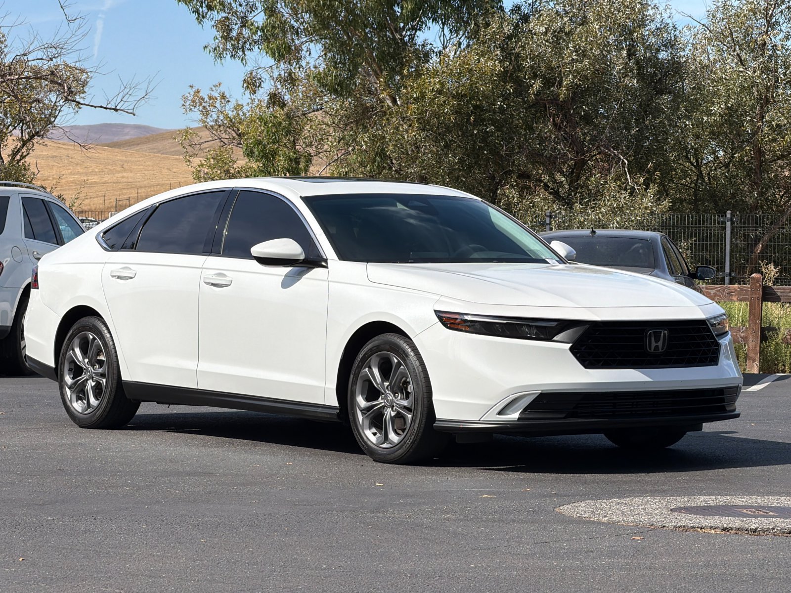 Used 2024 Honda Accord EX image 8