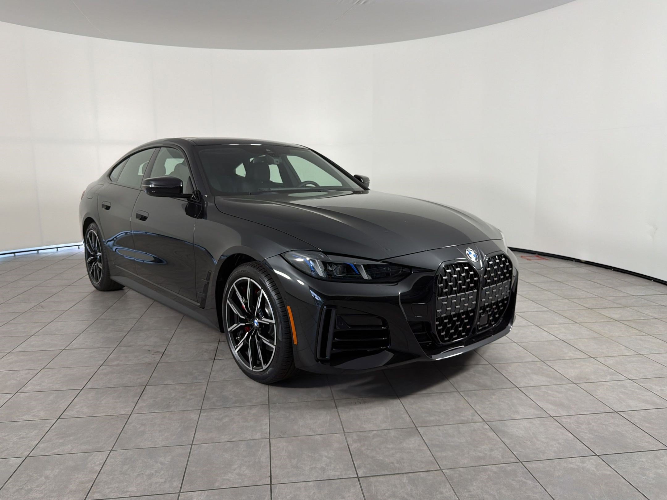 New 2026 BMW 430i xDrive w/ M Sport Package AWD/4WD image 7