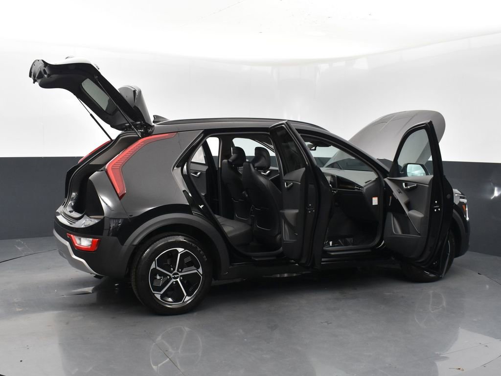Certified 2025 Kia Niro EX FWD image 51