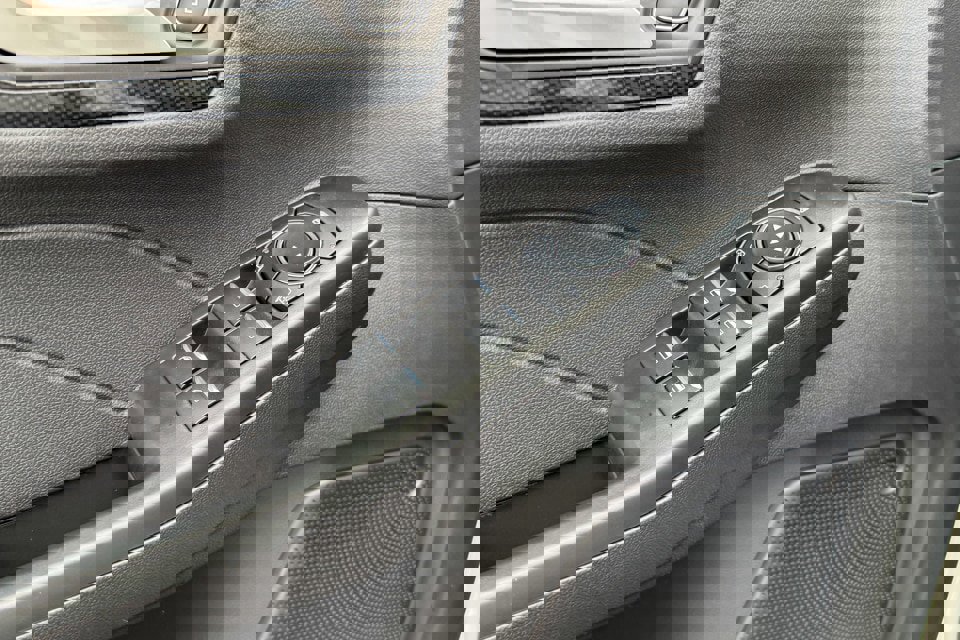 New 2025 Ford Escape ST-Line w/ Tech Pack #1 image 22