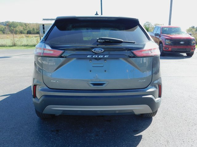 Used 2023 Ford Edge SEL image 8
