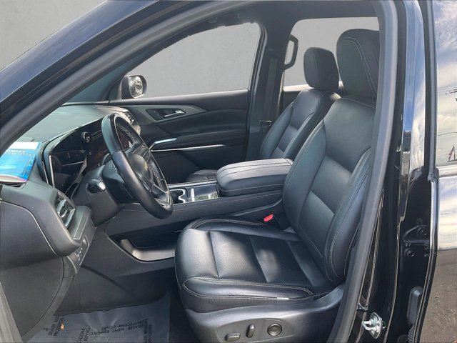 Used 2024 Chevrolet Traverse LT FWD image 24