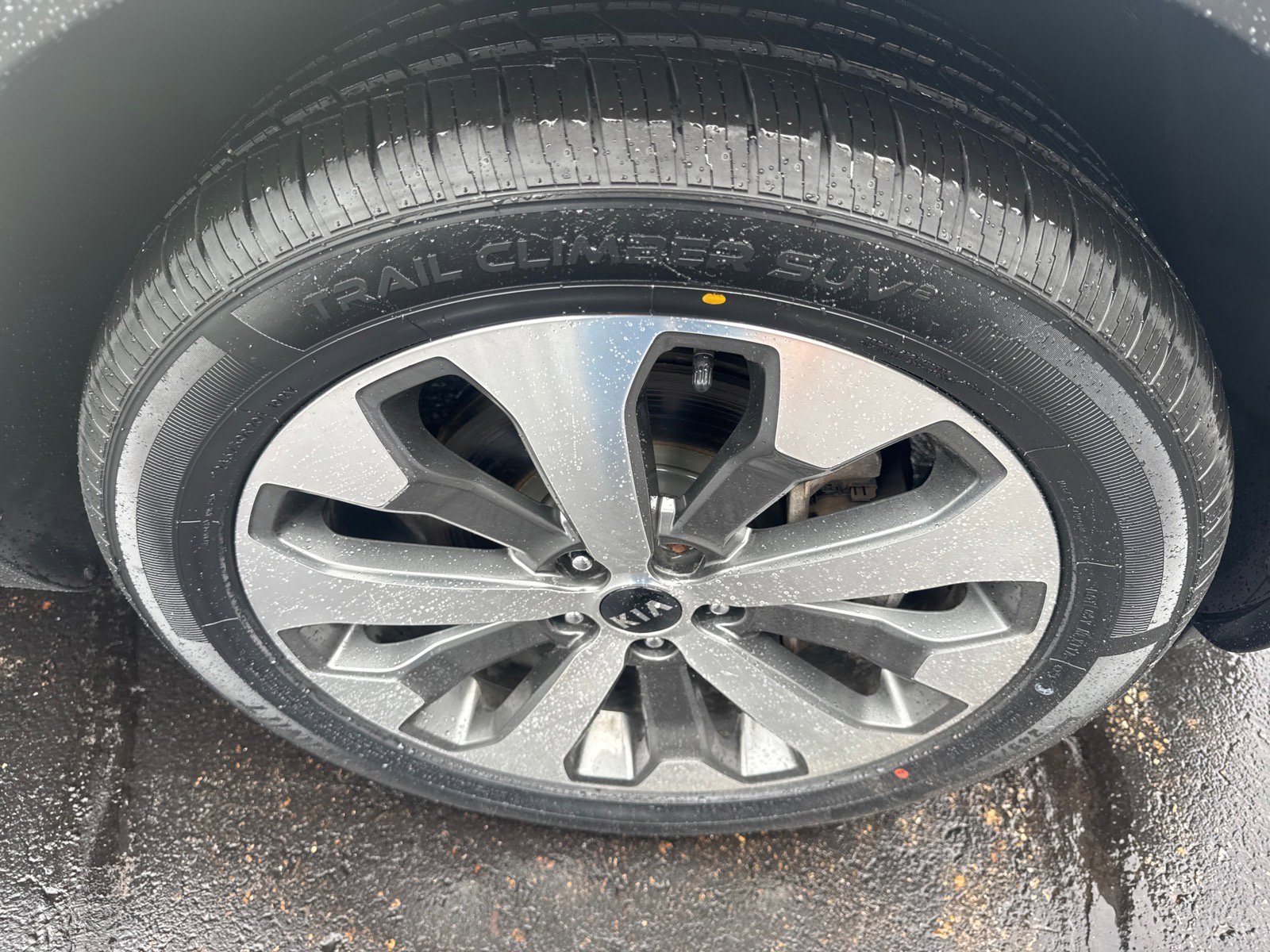 Used 2020 Kia Telluride S AWD/4WD image 5