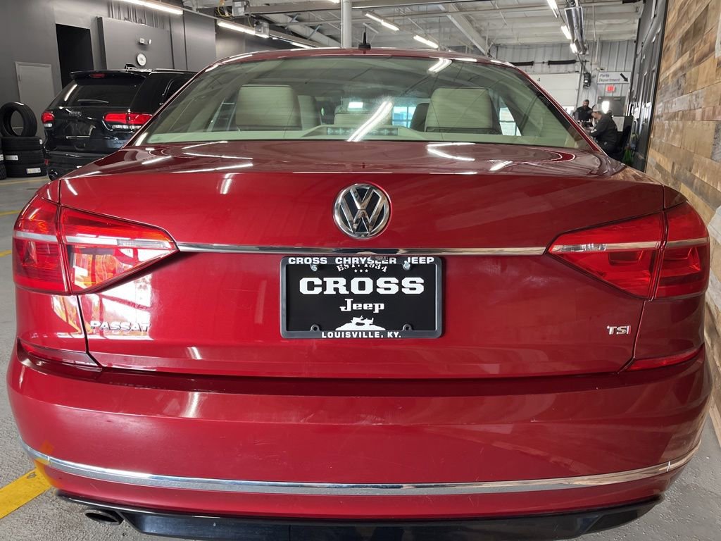 Used 2016 Volkswagen Passat 1.8T R-Line FWD image 22