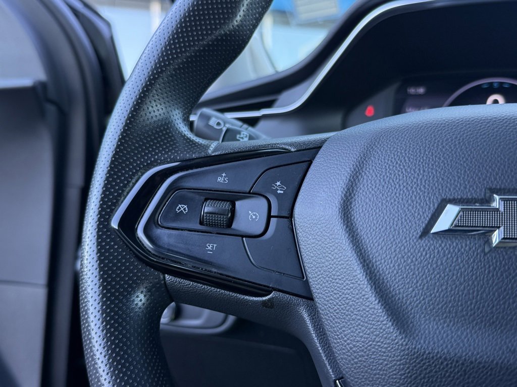 Used 2023 Chevrolet Bolt EUV LT image 16