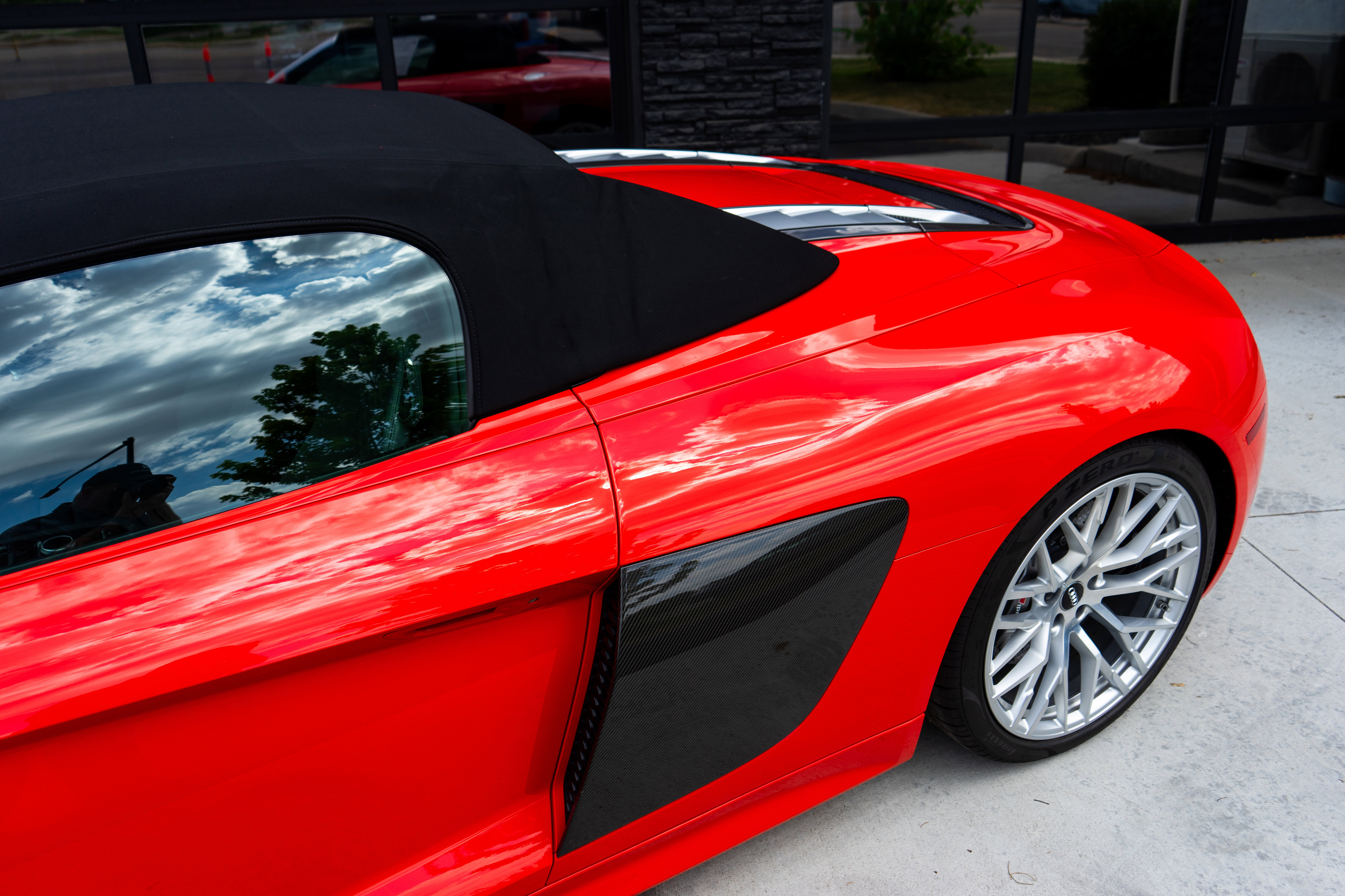 Used 2017 Audi R8 V10 image 51