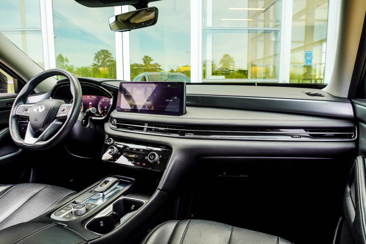 Used 2023 INFINITI QX60 Luxe w/ Cargo Package image 19