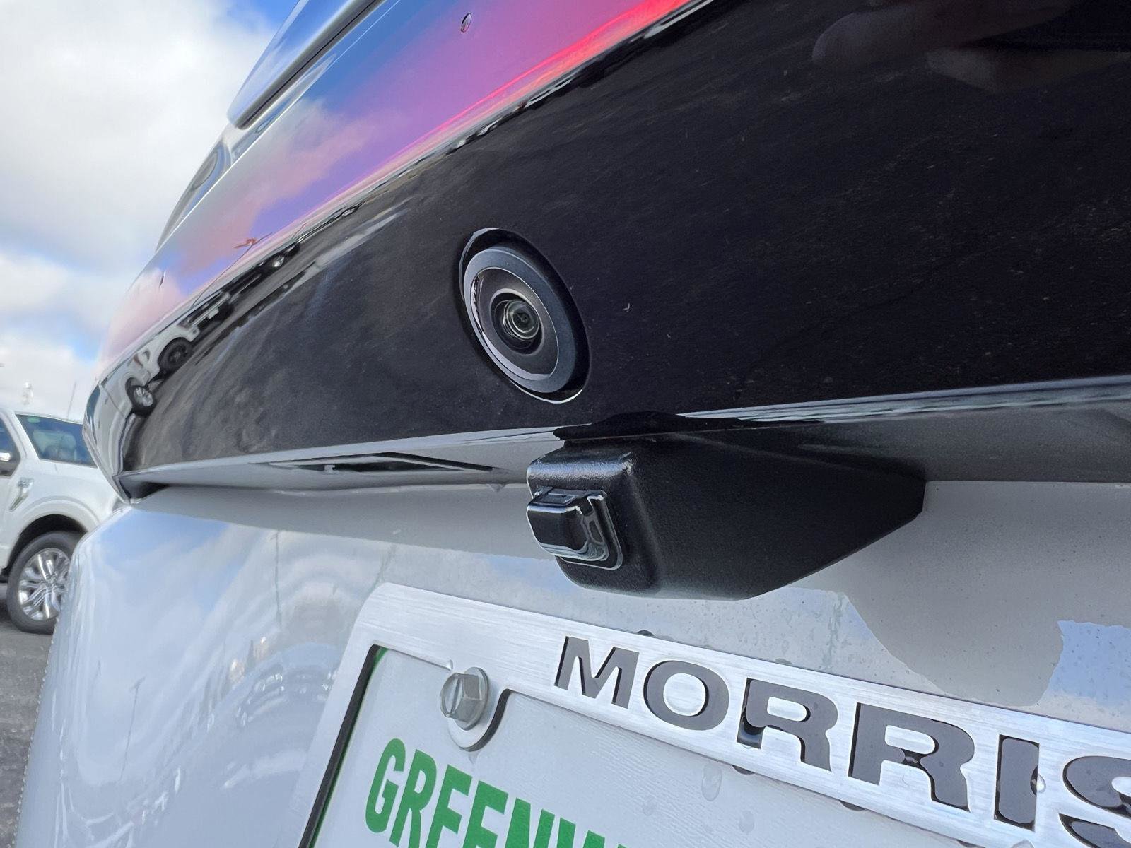 New 2026 Chrysler Pacifica Select image 6