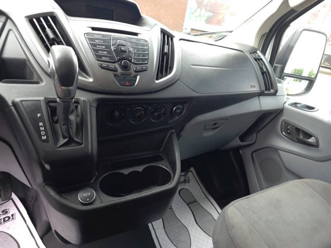 Used 2018 Ford Transit 250 148 Low Roof RWD image 16