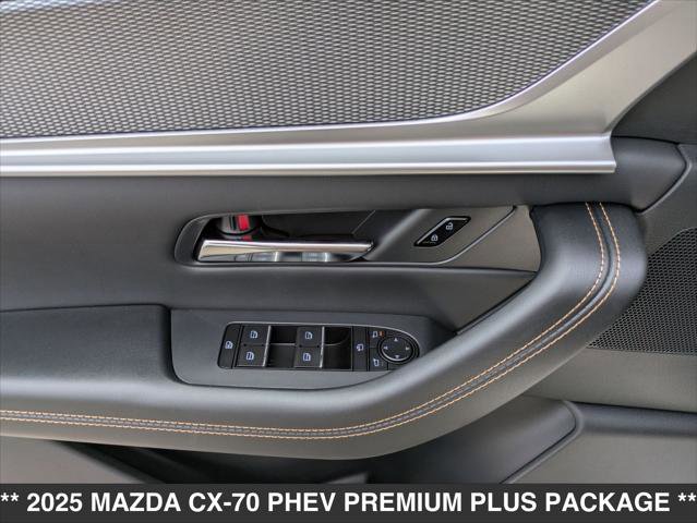 New 2025 MAZDA CX-70 Plug-In Hybrid w/ Premium Plus image 6