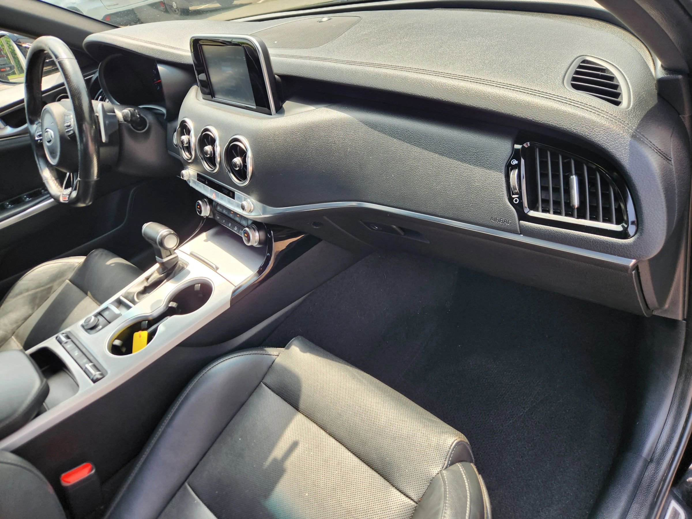 Used 2019 Kia Stinger GT image 41