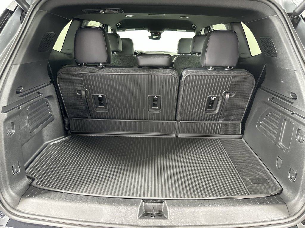 New 2027 GMC Acadia Elevation w/ Elevation Premium Package FWD image 28