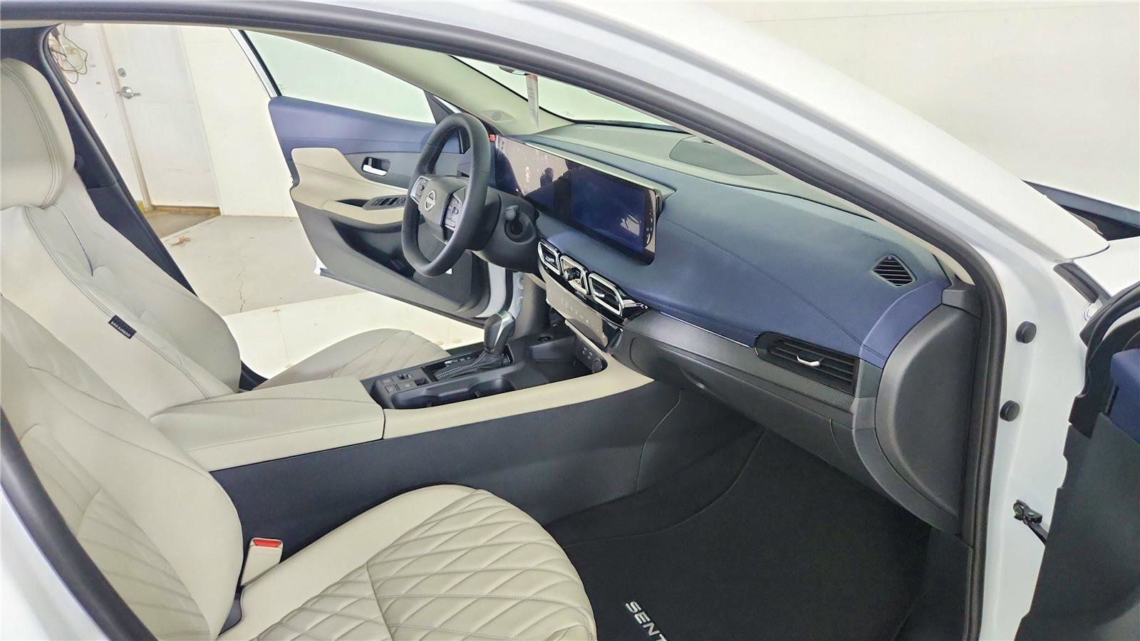 New 2026 Nissan Sentra SL w/ Floor Mat Package FWD image 40