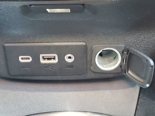 Used 2024 Chevrolet Malibu LT image 30