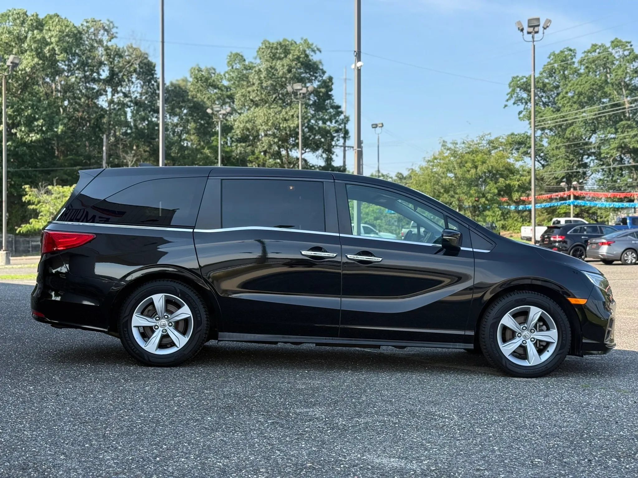 Used 2019 Honda Odyssey EX image 6