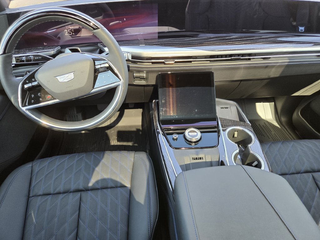New 2026 Cadillac Escalade IQ Sport 1 w/ LPO, Floor Liner Package AWD/4WD image 14