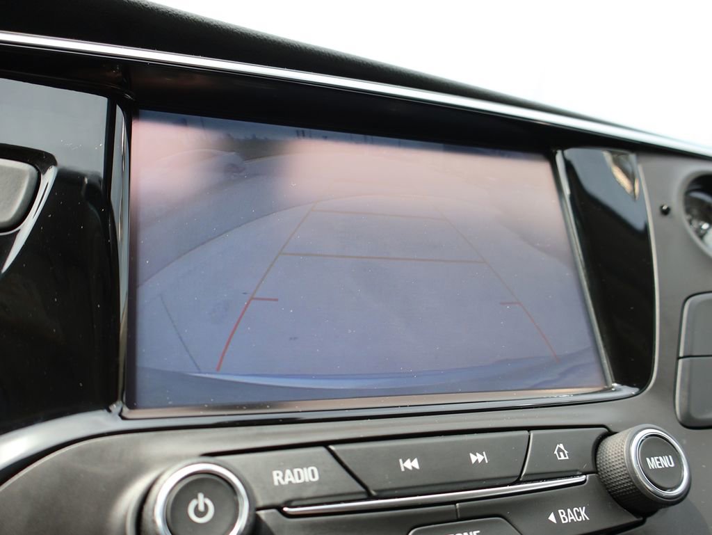 Used 2019 Buick Envision Essence FWD image 34