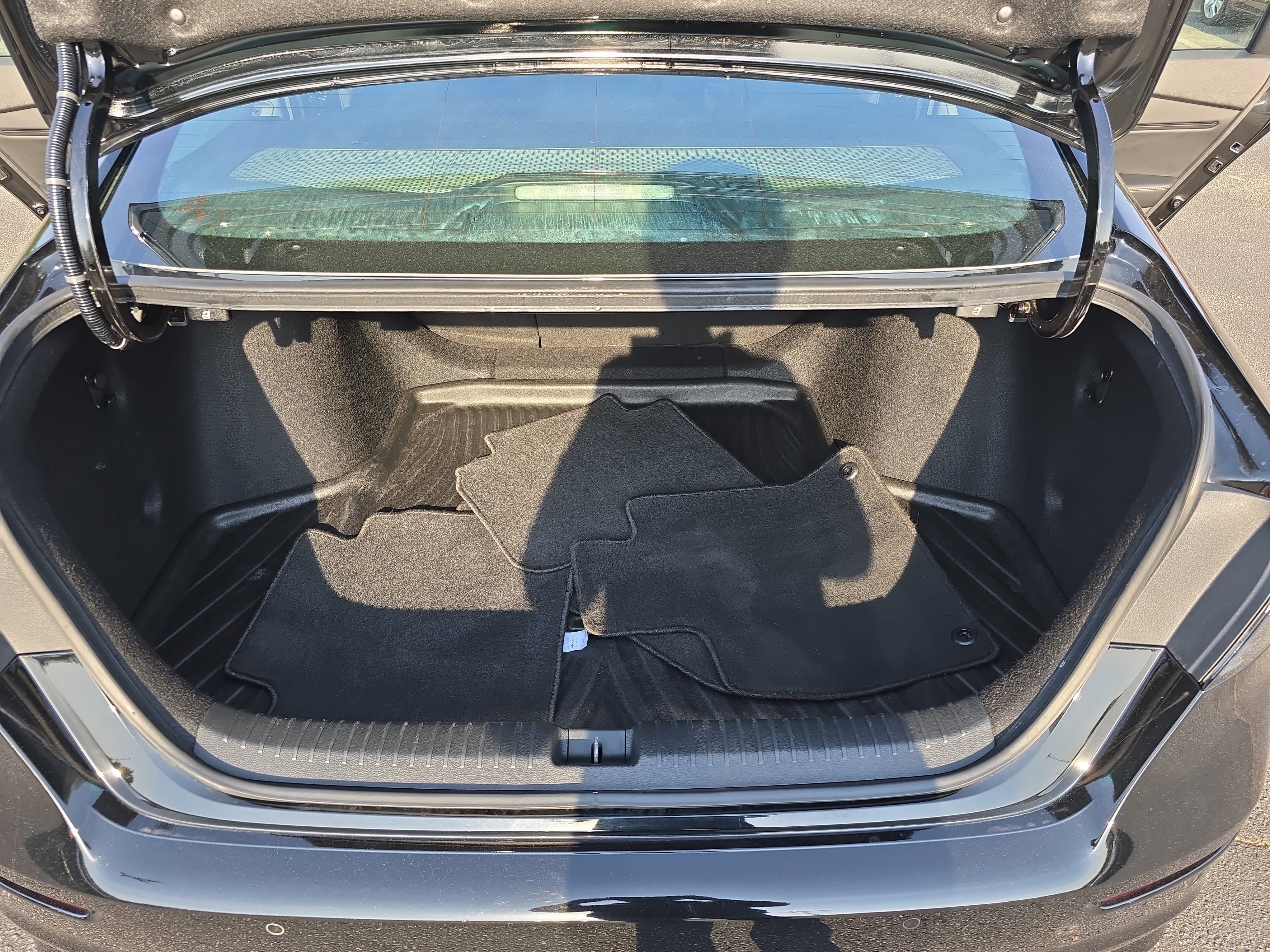 Used 2023 Honda Accord Touring image 13