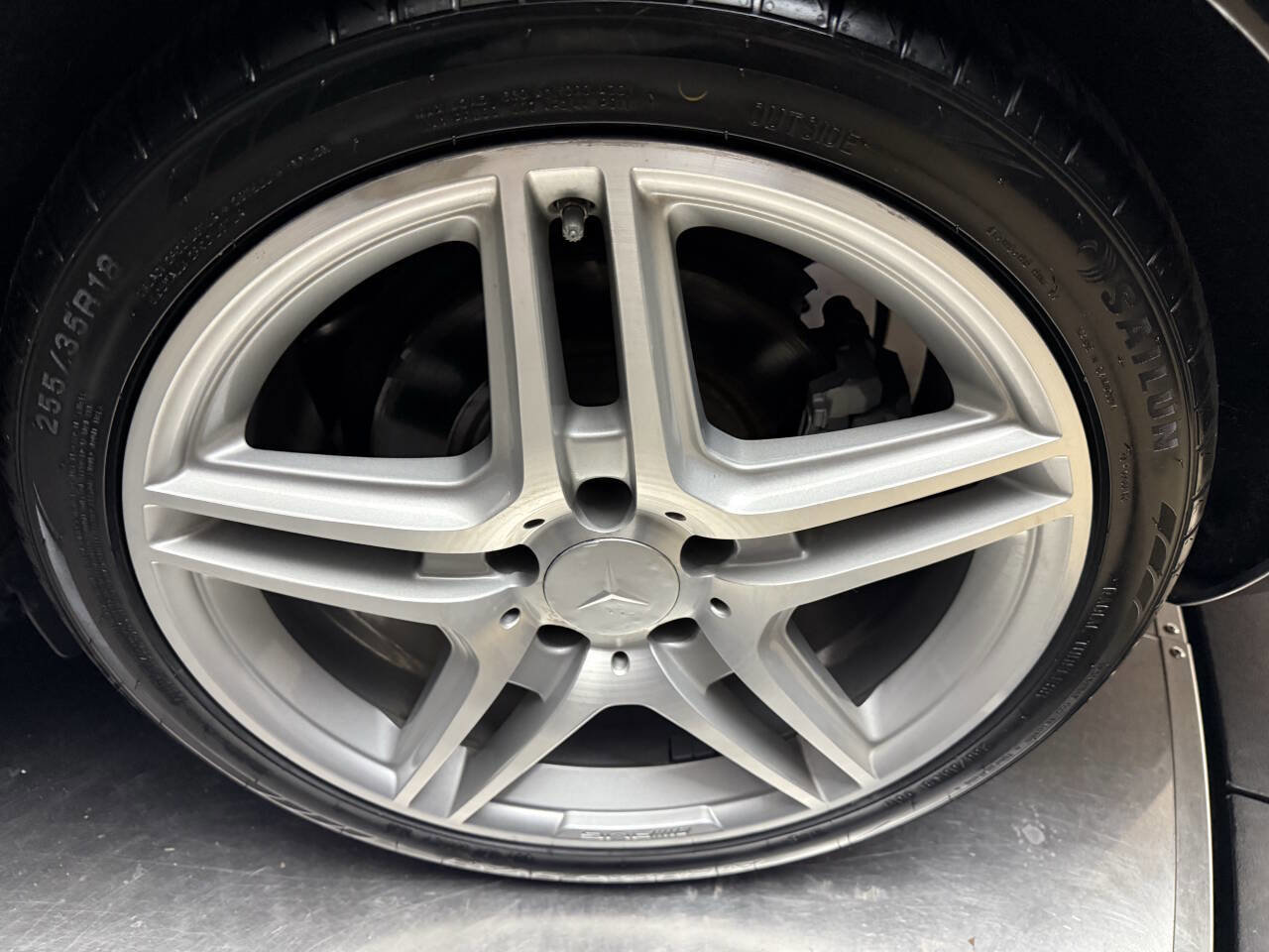 Used 2013 Mercedes-Benz E 350 Cabriolet image 24