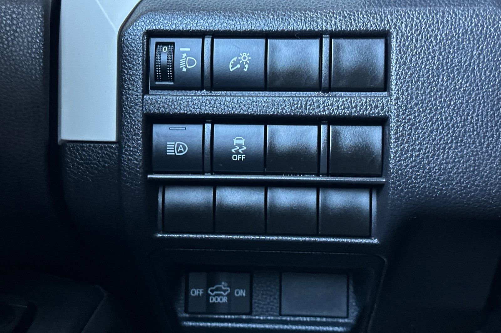 Certified 2024 Toyota Tacoma TRD Off-Road image 31