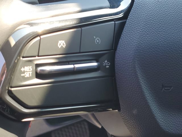 Used 2025 Chevrolet Equinox EV RS FWD image 9