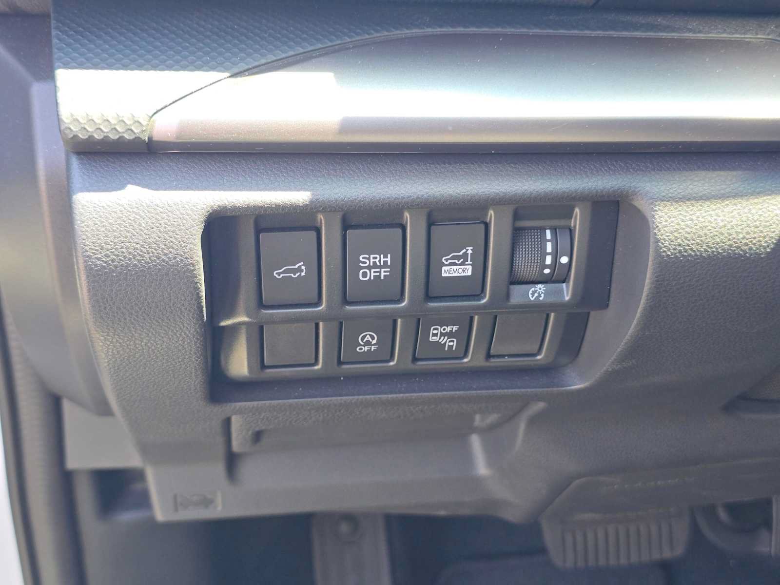 Used 2023 Subaru Forester Premium AWD/4WD image 25