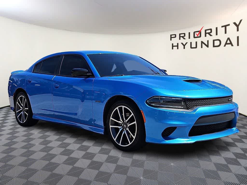 Used 2023 Dodge Charger R/T w/ Harman/Kardon Audio Group RWD image 3