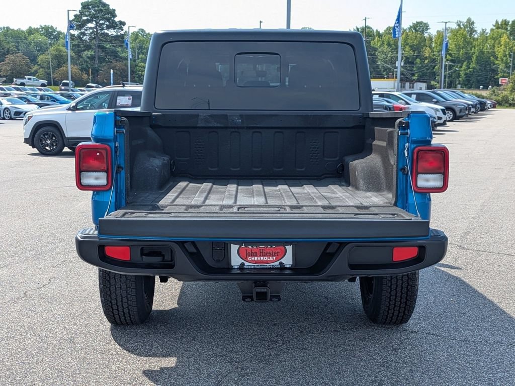 Used 2023 Jeep Gladiator Sport AWD/4WD image 28