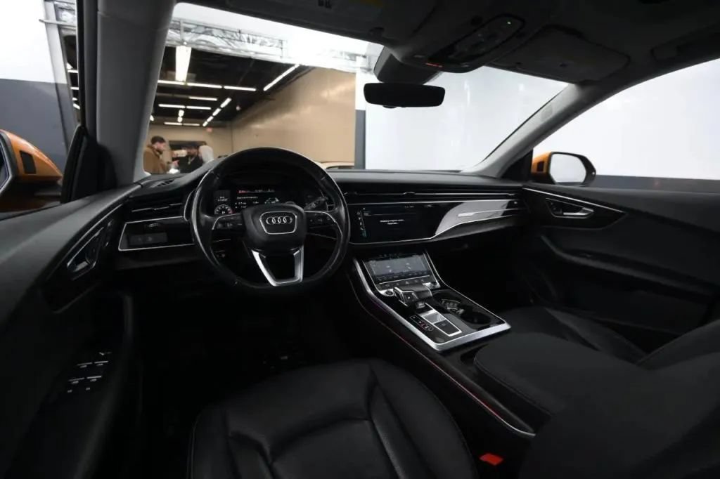 Used 2021 Audi Q8 Premium Plus AWD/4WD image 29