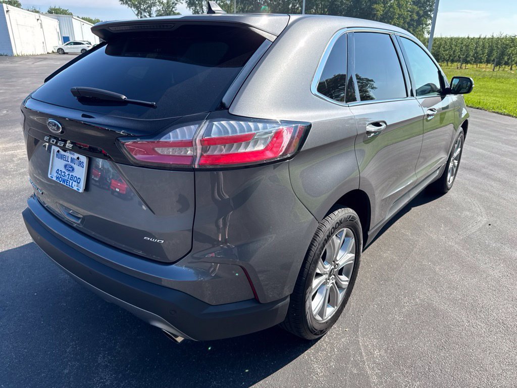 Used 2024 Ford Edge Titanium AWD/4WD image 10