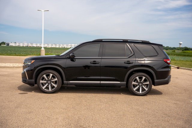 Used 2022 Honda Pilot Touring image 4