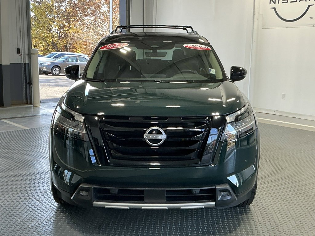 Used 2023 Nissan Pathfinder SL w/ Lighting Package (N92) image 39