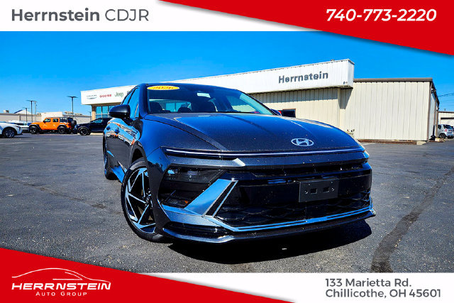 Used 2026 Hyundai Sonata SEL AWD/4WD image 1