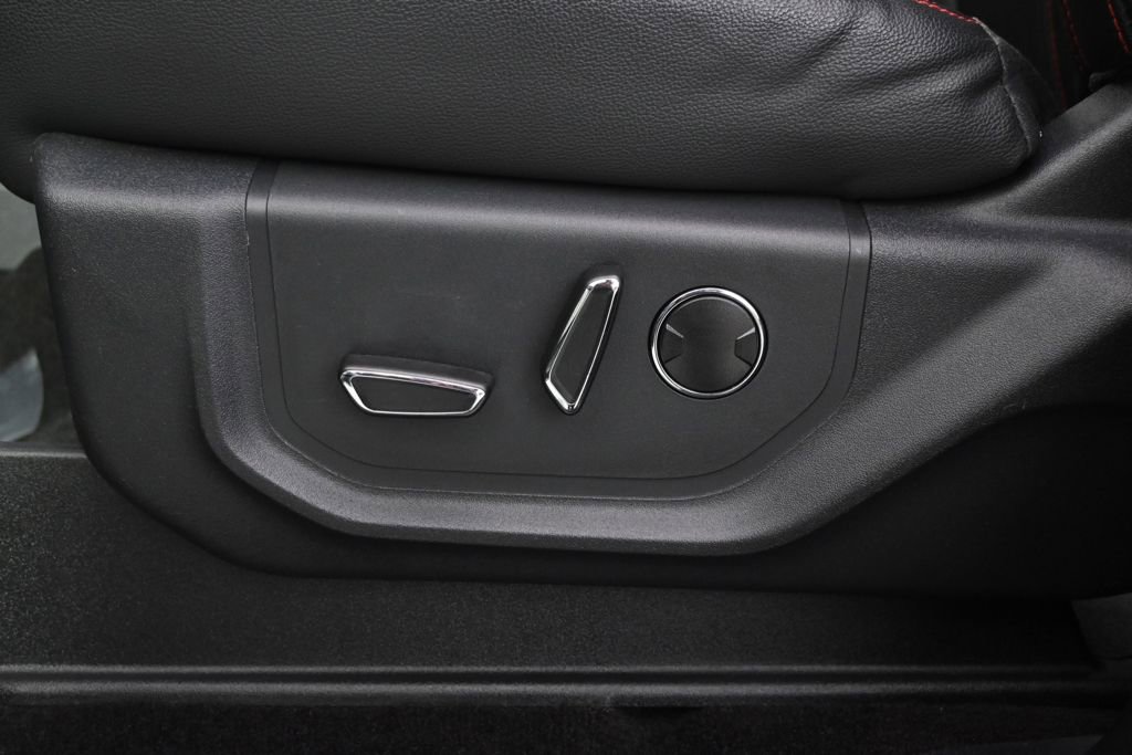Used 2022 Ford Expedition Max Limited image 14