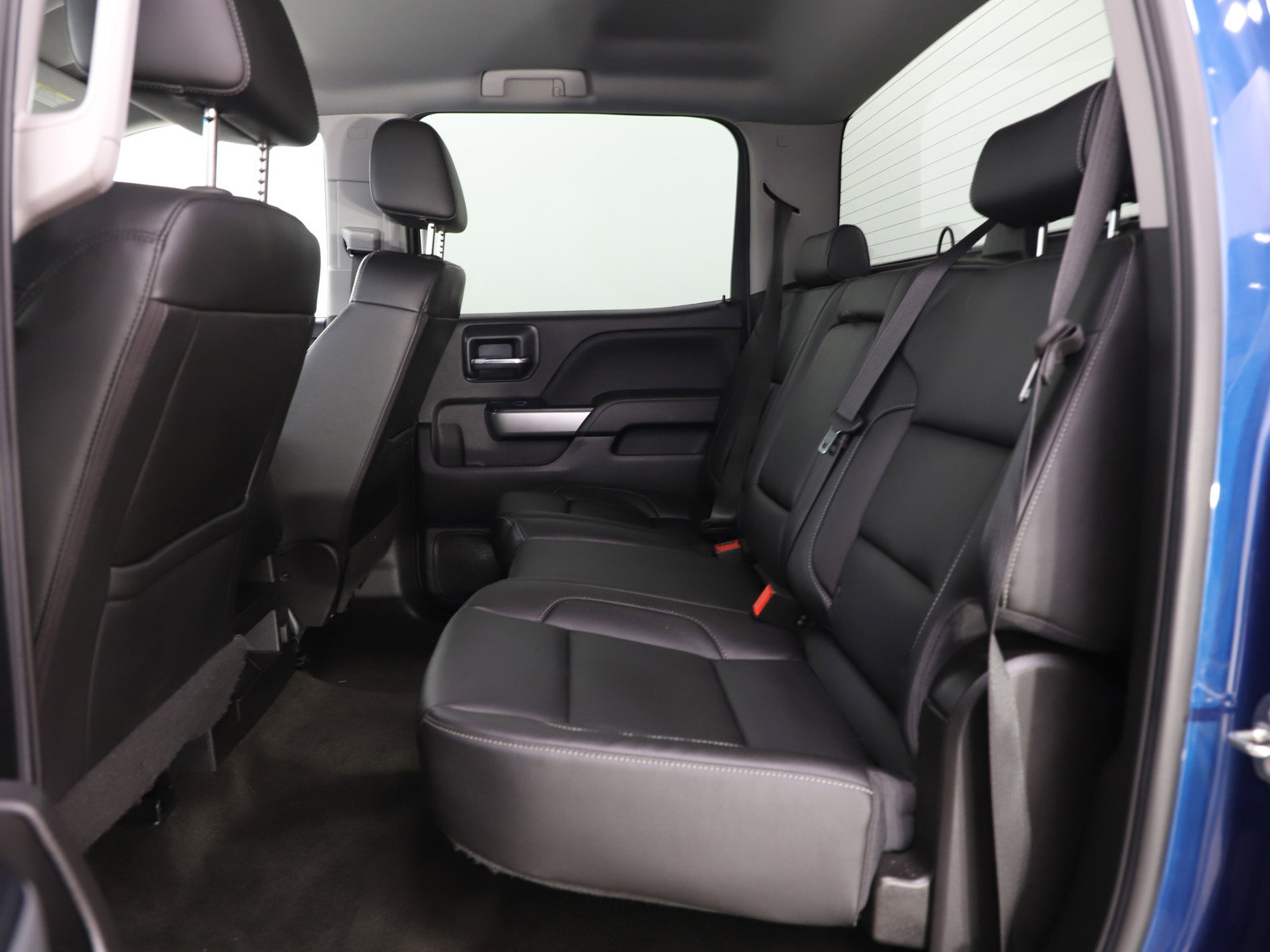 Used 2018 Chevrolet Silverado 1500 LT w/ All Star Edition image 15