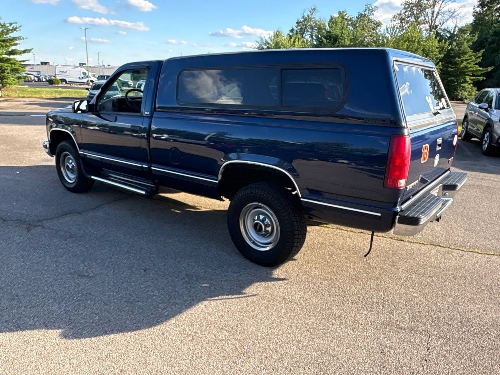 Used 1999 GMC Sierra 2500 2WD Regular Cab HD w/ Marketing Option Pkg 3 image 6