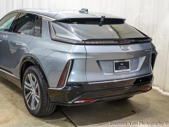 Certified 2024 Cadillac Lyriq Luxury image 4