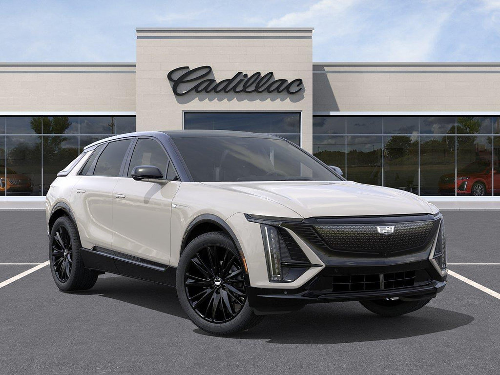 New 2027 Cadillac Lyriq Sport RWD image 7