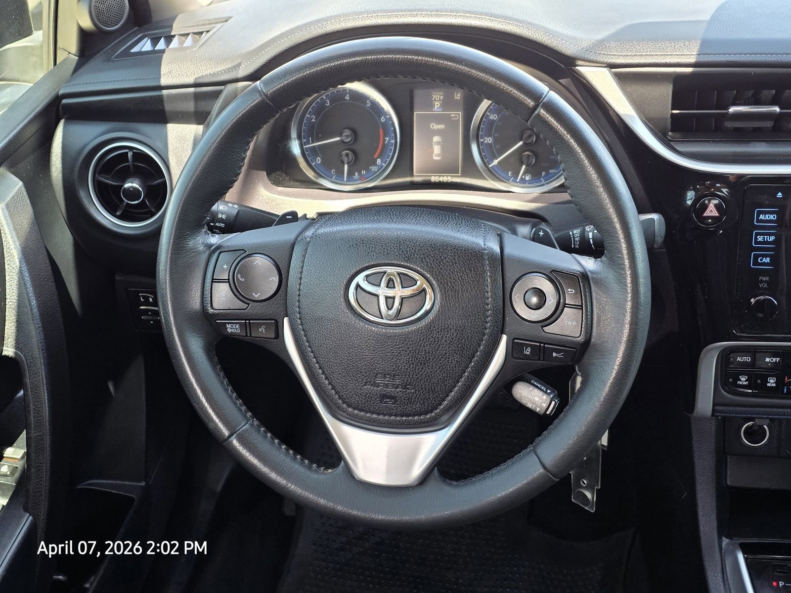 Used 2019 Toyota Corolla SE w/ Carpet Mat Package (TMS) FWD image 25