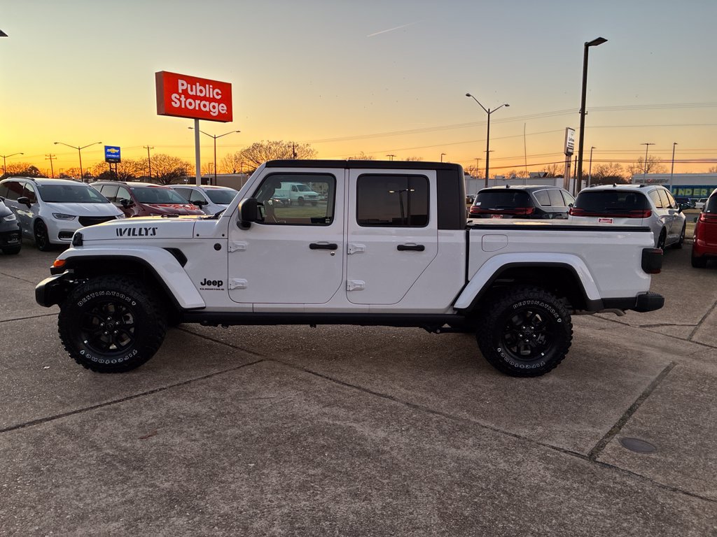 New 2026 Jeep Gladiator Sport AWD/4WD image 2