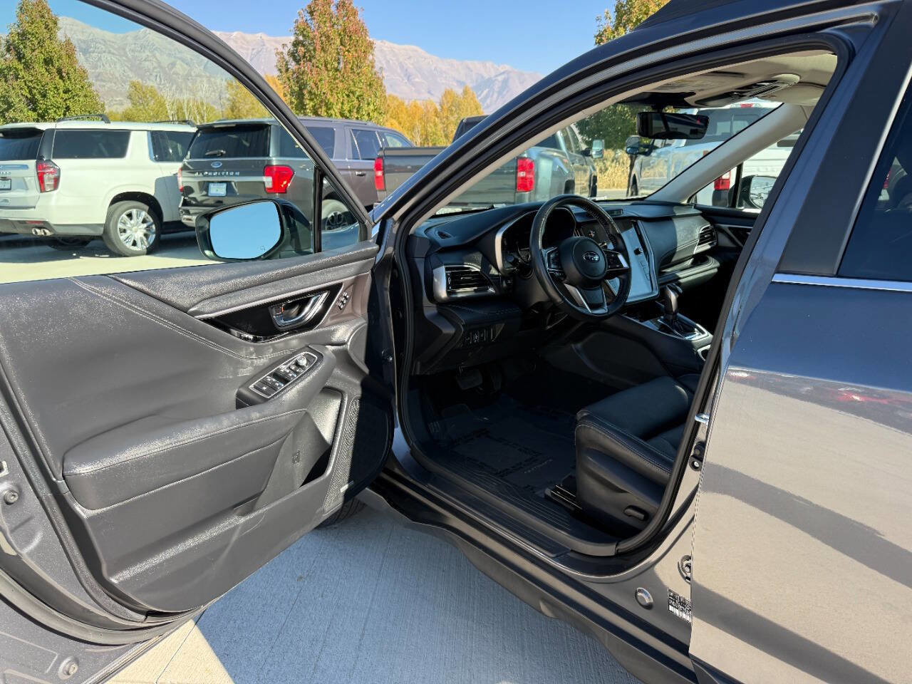 Used 2024 Subaru Outback Limited image 15