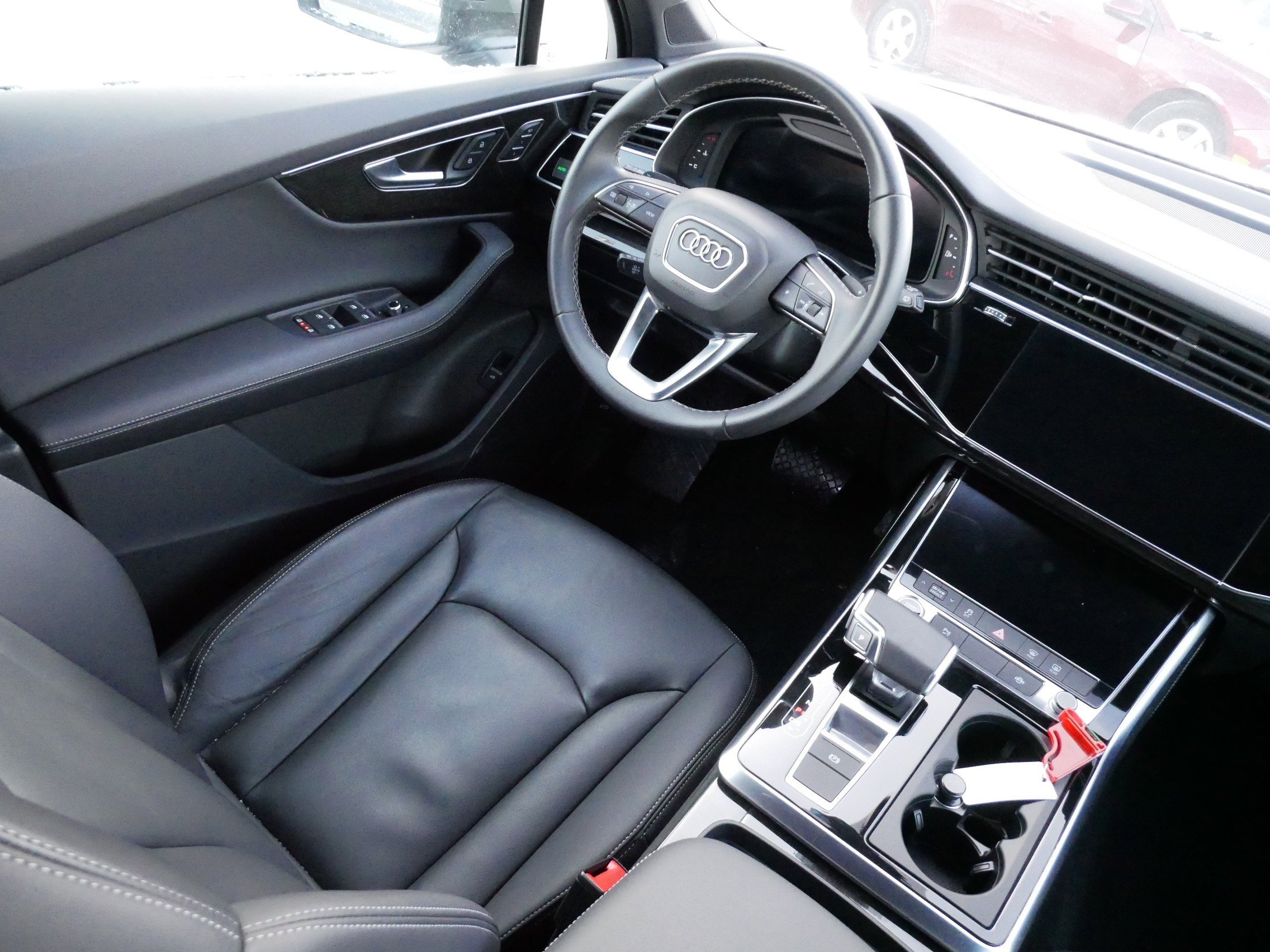 Used 2025 Audi Q7 Premium Plus image 9