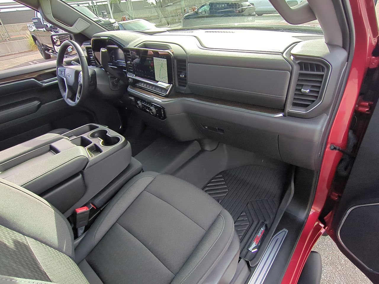 Certified 2024 Chevrolet Silverado 1500 RST AWD/4WD image 28