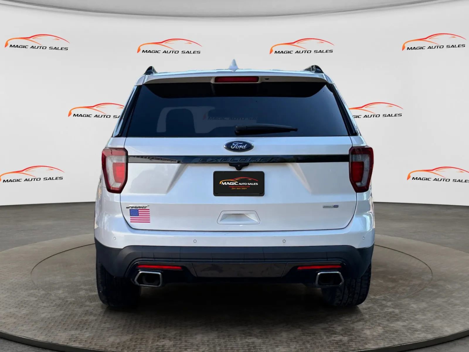Used 2017 Ford Explorer Sport AWD/4WD image 9