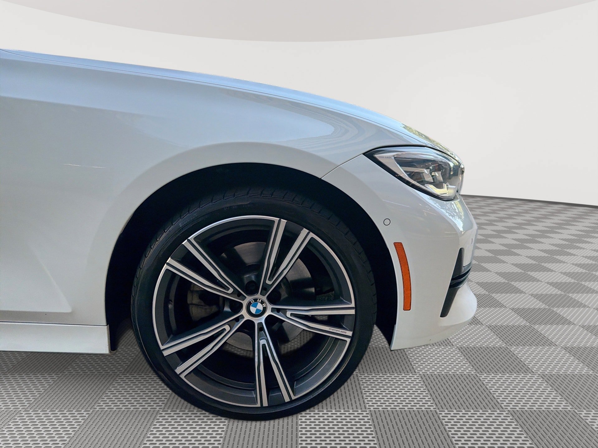 Used 2022 BMW 330i xDrive Sedan w/ Premium Package AWD/4WD image 31
