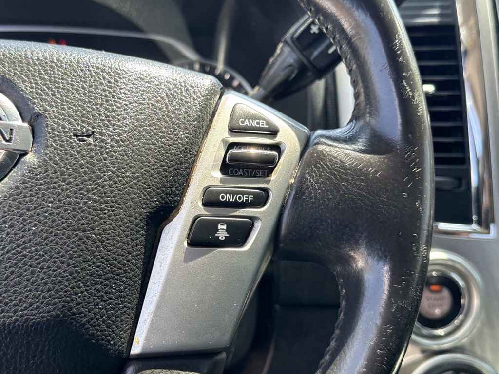 Certified 2020 Nissan Titan SL w/ Moonroof Package image 28