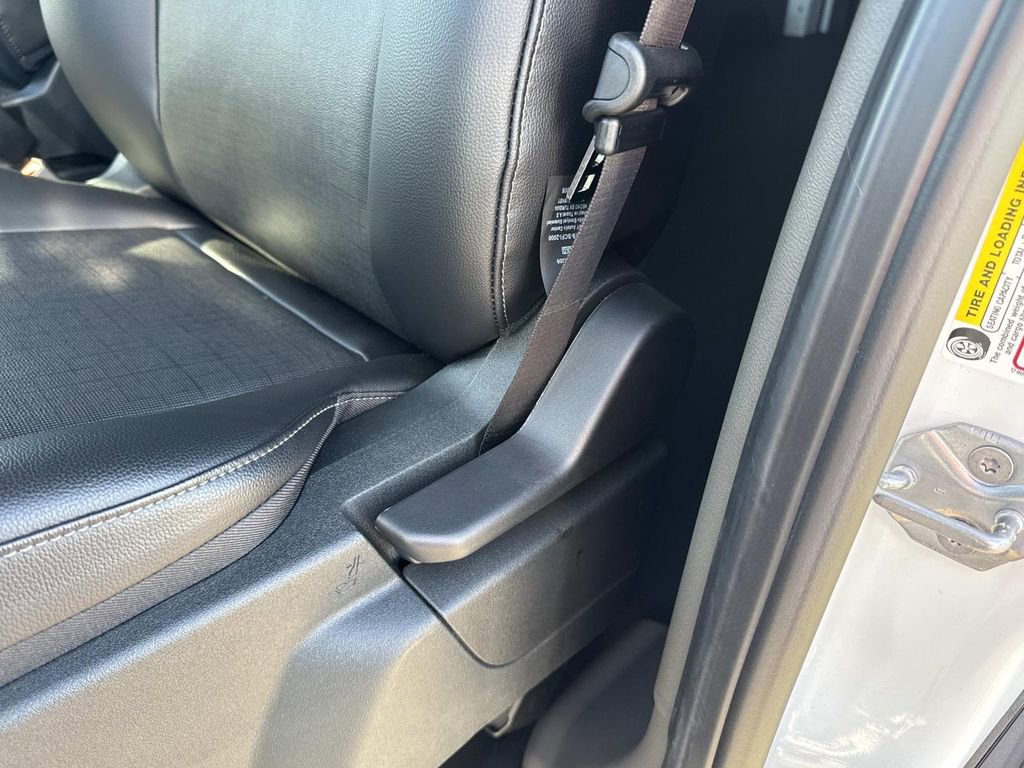 New 2026 Ford Transit 250 148 Medium Roof w/ Load Area Protection Package image 20