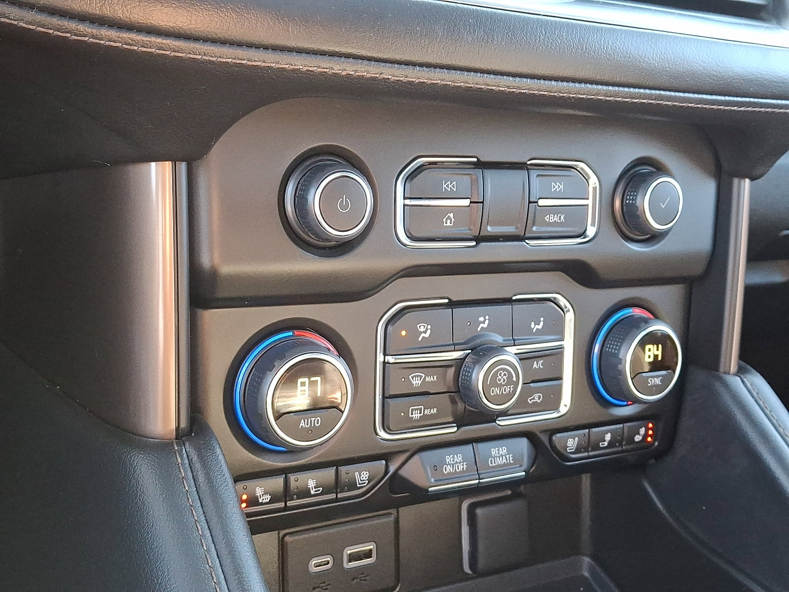 Certified 2024 Chevrolet Tahoe High Country image 16